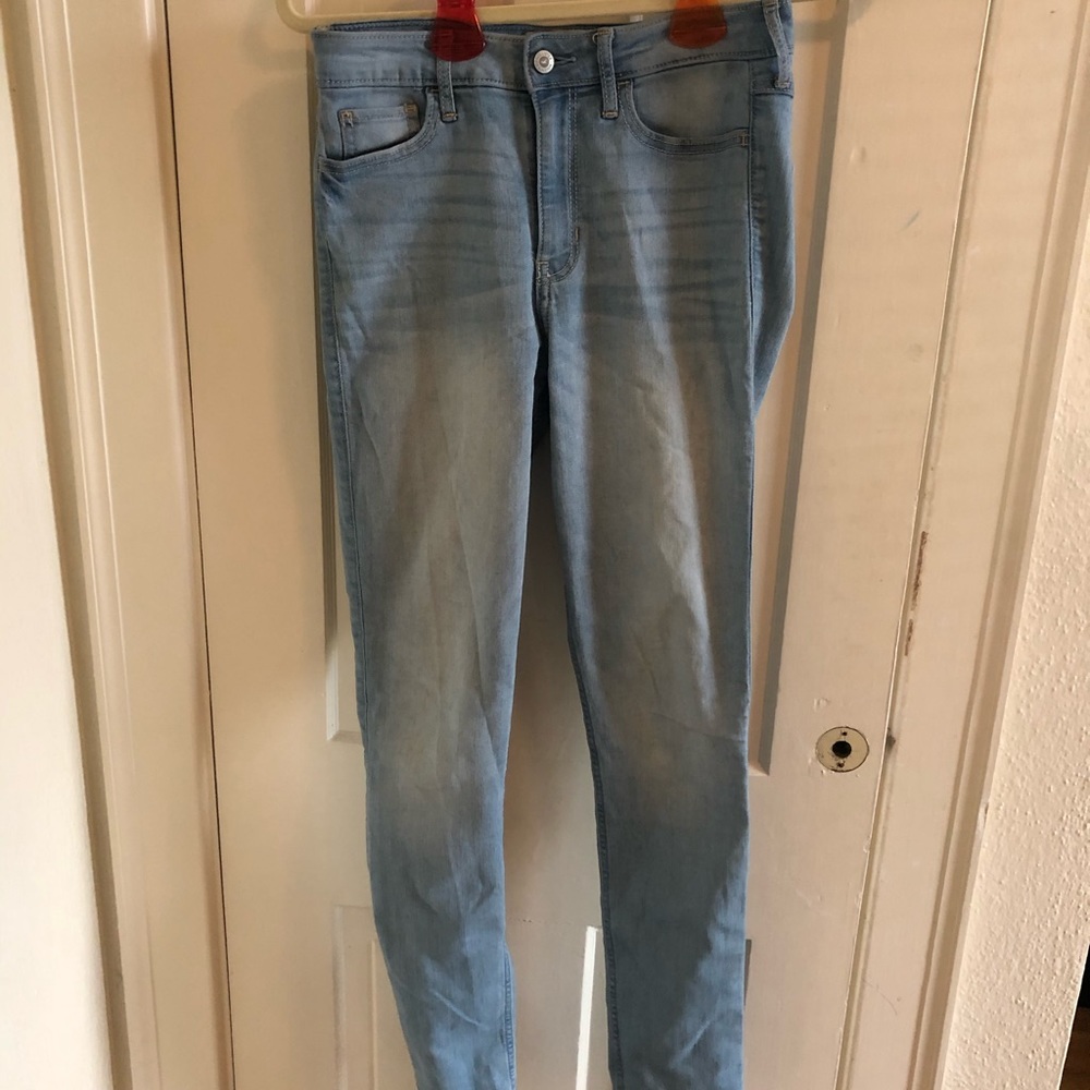 Hollister High Rose Super Skinny Jean- Sz 26
